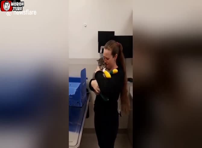 Video :The tragic footage of a lady recovering her pet during the catastrophic fires in California